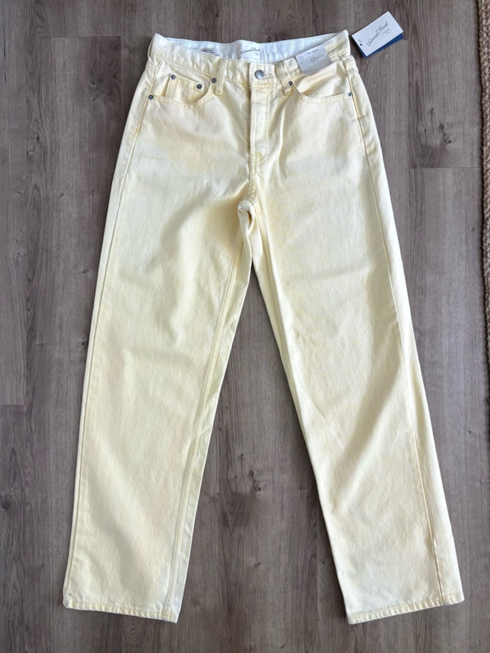 90’s Baggy Jeans Sz 2 Butter Yellow